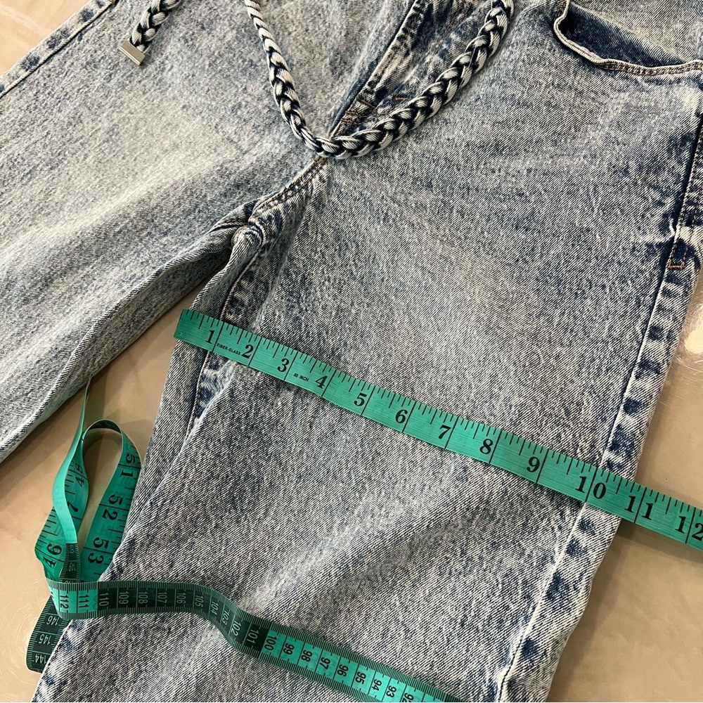 Kensie High Rise Wide Leg Jeans. - Picture 13 of 16